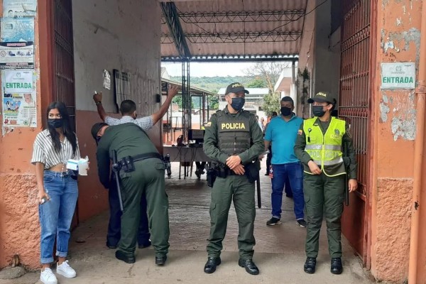 Más de dos mil policías custodiarán al Huila este fin de semana