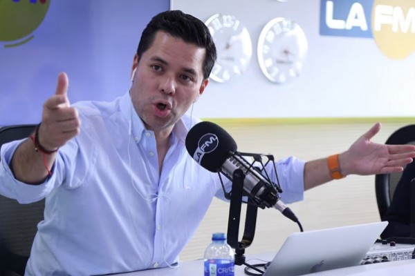 La salida de Luis Carlos Vélez de RCN