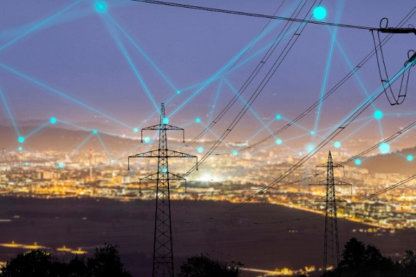 Empresas de energía amenazan con paralizar el servicio de energía en el país
