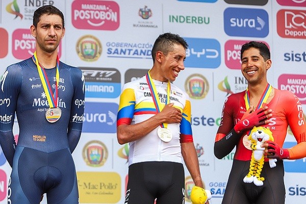 Egan Bernal, se coronó campeón nacional de la contrarreloj