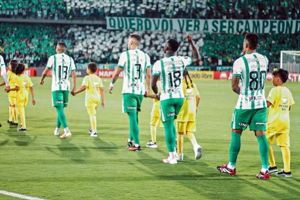 Nacional se alista para enfrentar a Internacional de Porto Alegre